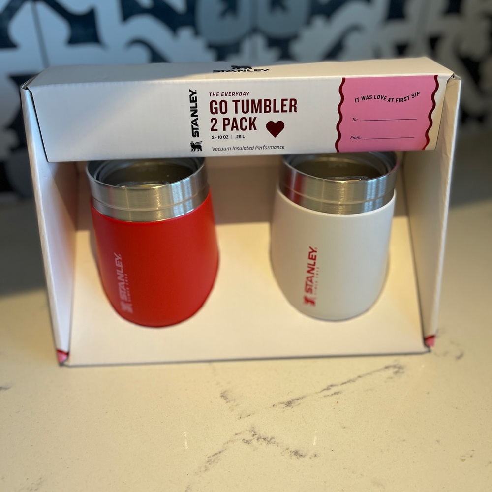 Stanley 2 pack Valentine’s Day Wine Tumblers Red/White